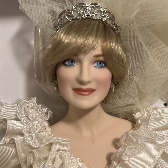 Franklin Mint Princess Diana. The People’s Queen of Hearts. - Picture 12 of 15